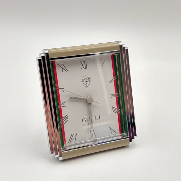 Gucci Nobile Silver Metallic Molded Resin Table Clock c. 1980s - Picture 2 of 5